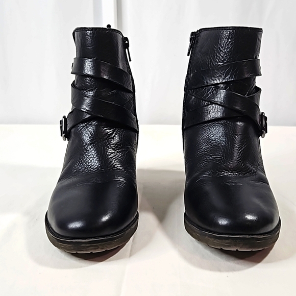 Naturalizer Black Leather Upper Ankle Boots Size 9 - Picture 3 of 8